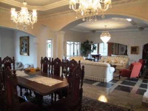 Casa em Condomínio Alphaville 08 Santana de Parnaíba 