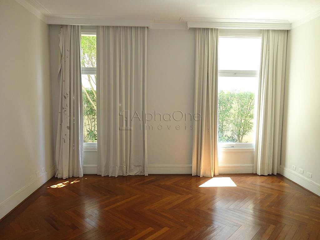 Casa em Condomínio Tamboré 02 Santana de Parnaíba 