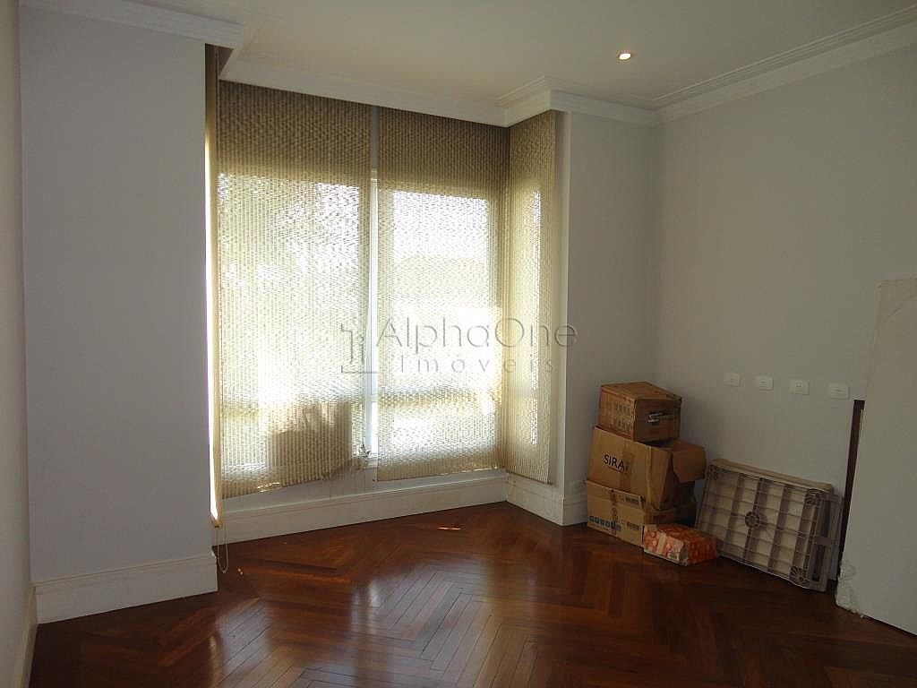 Casa em Condomínio Tamboré 02 Santana de Parnaíba 