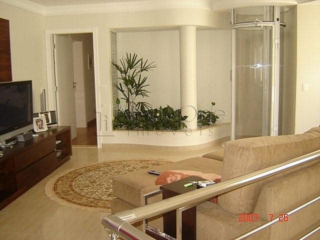 Casa em Condomínio Alphaville 00  